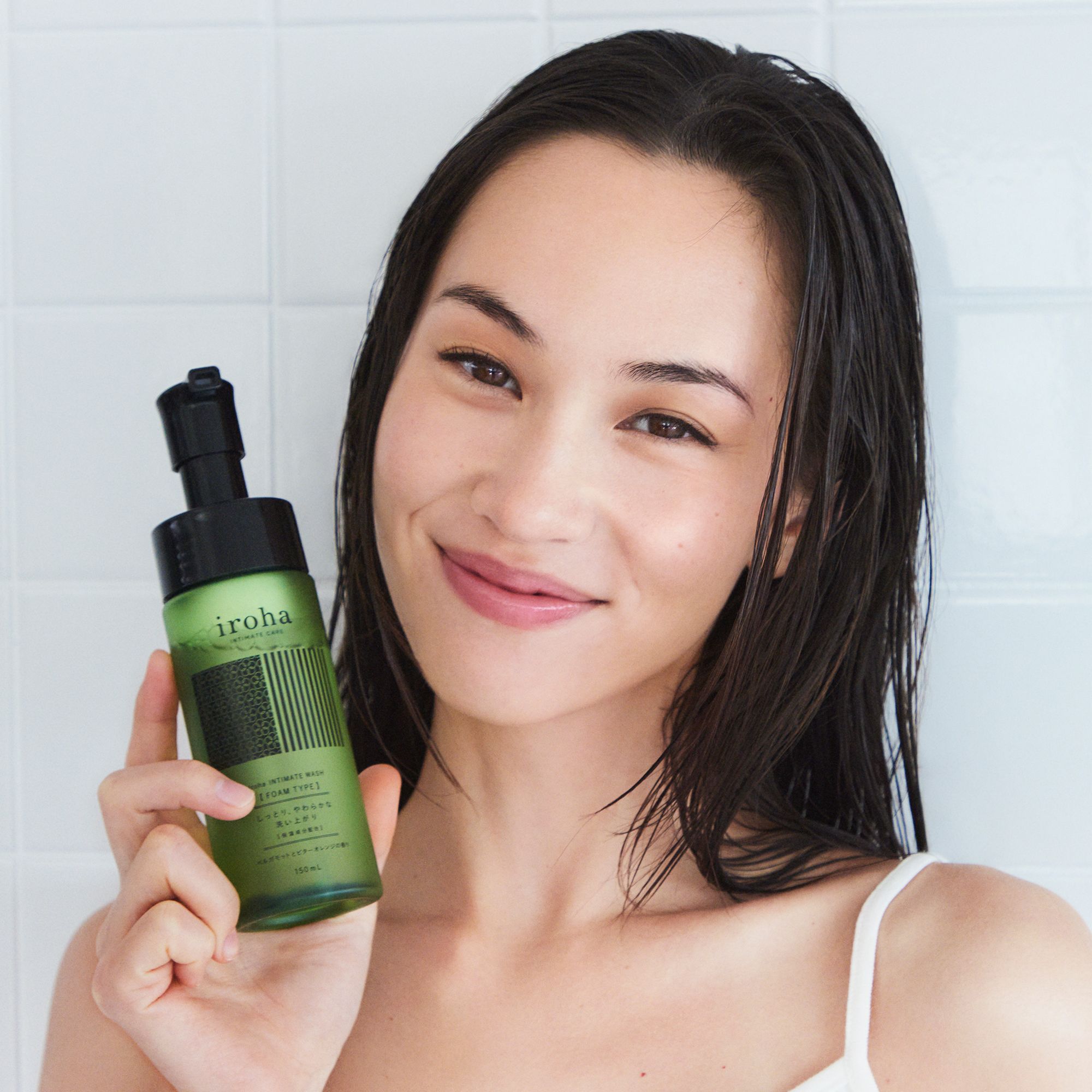 iroha INTIMATE WASH 【 FOAM TYPE 】ベルガモットとビターオレンジの香り