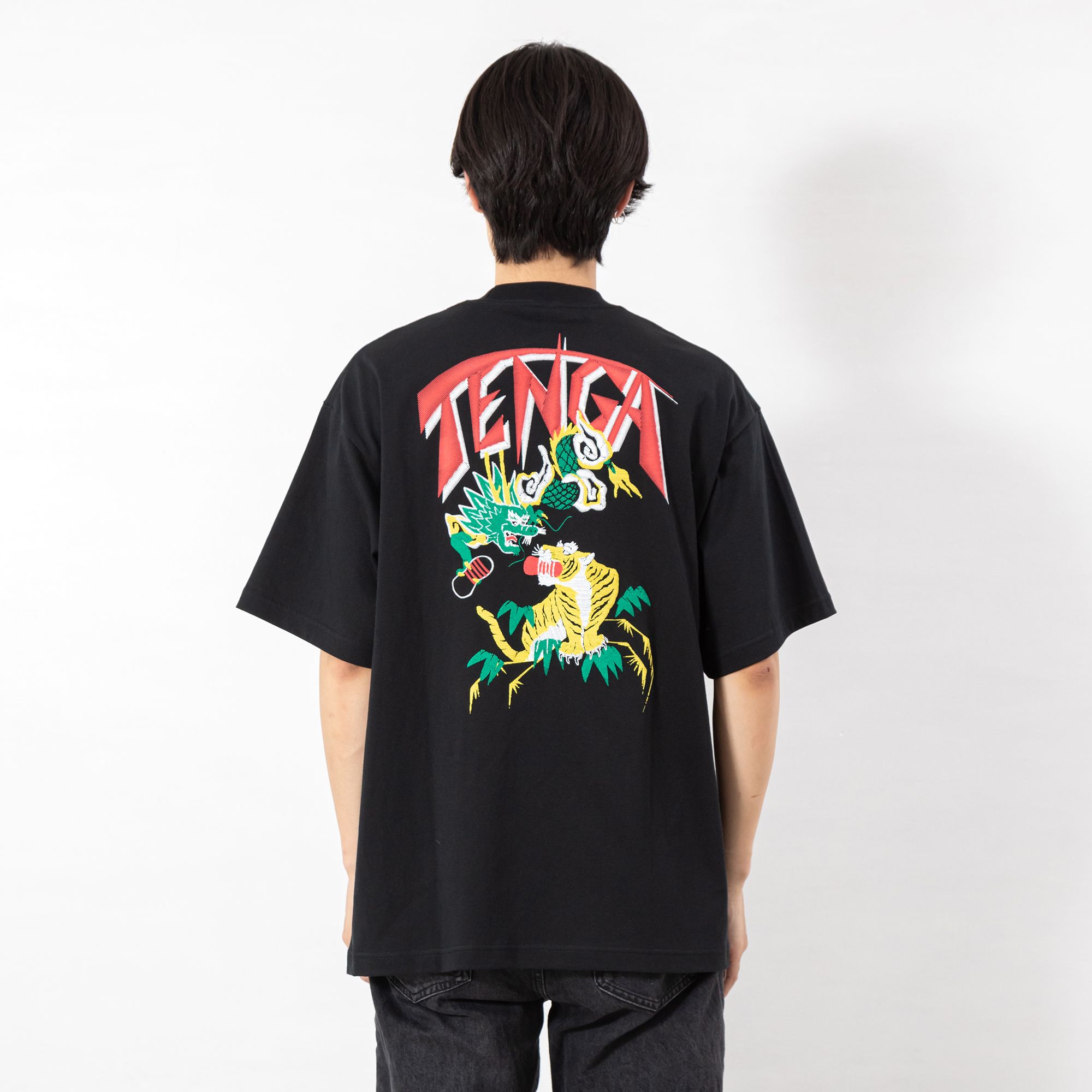 TENGA スーベニア風プリントTシャツ ブラック サイズ: M