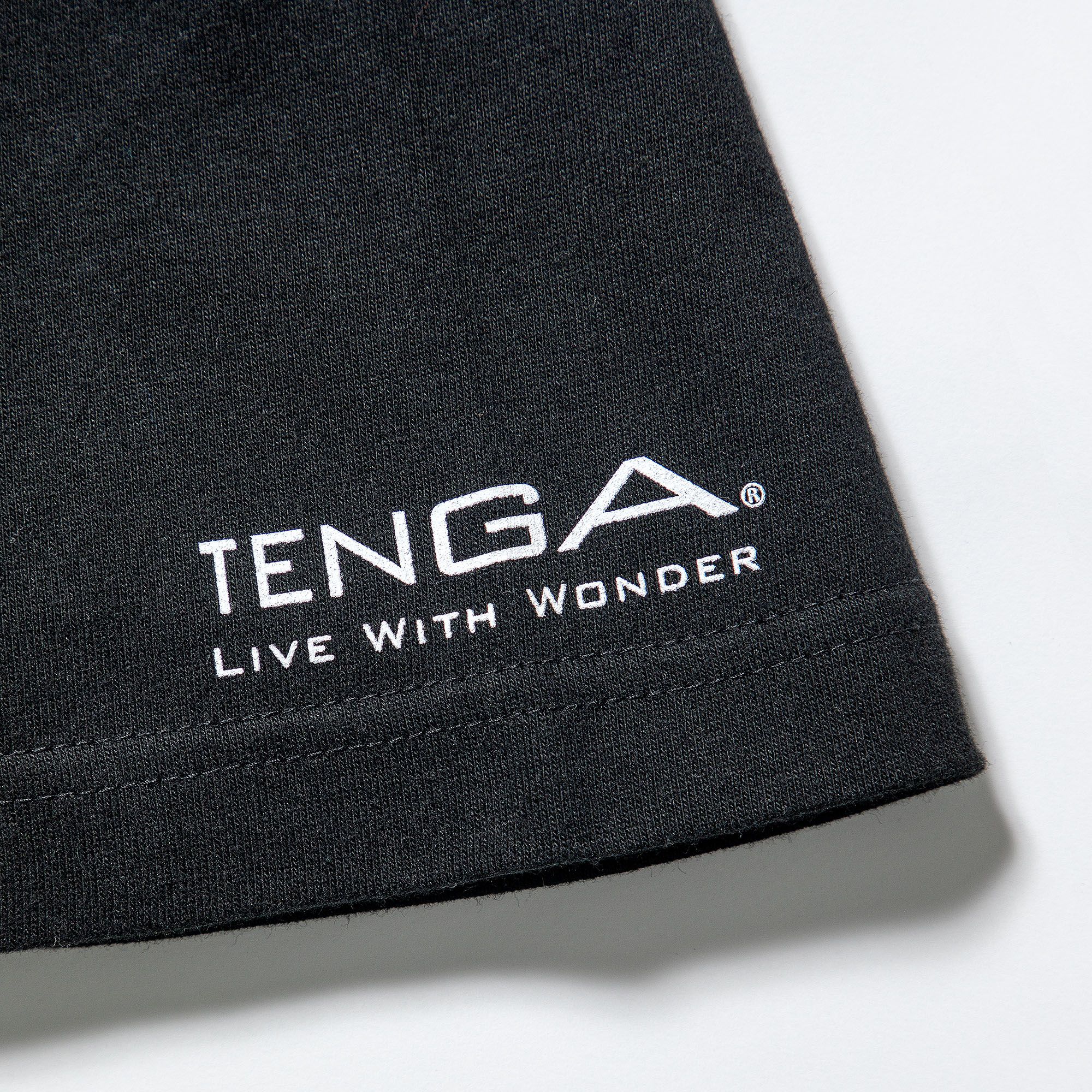 TENGA 大人Tシャツ ブラック サイズ: L